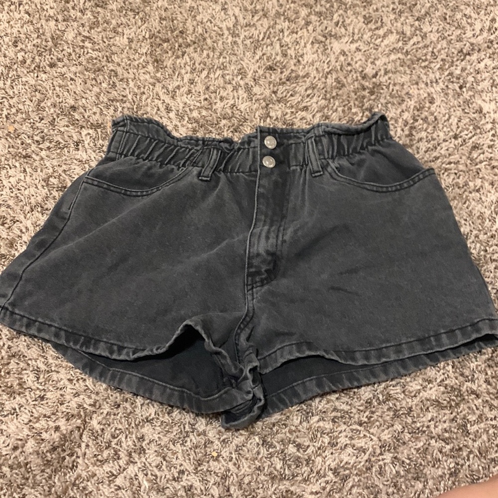 Forever 21, size 11, black and gray
